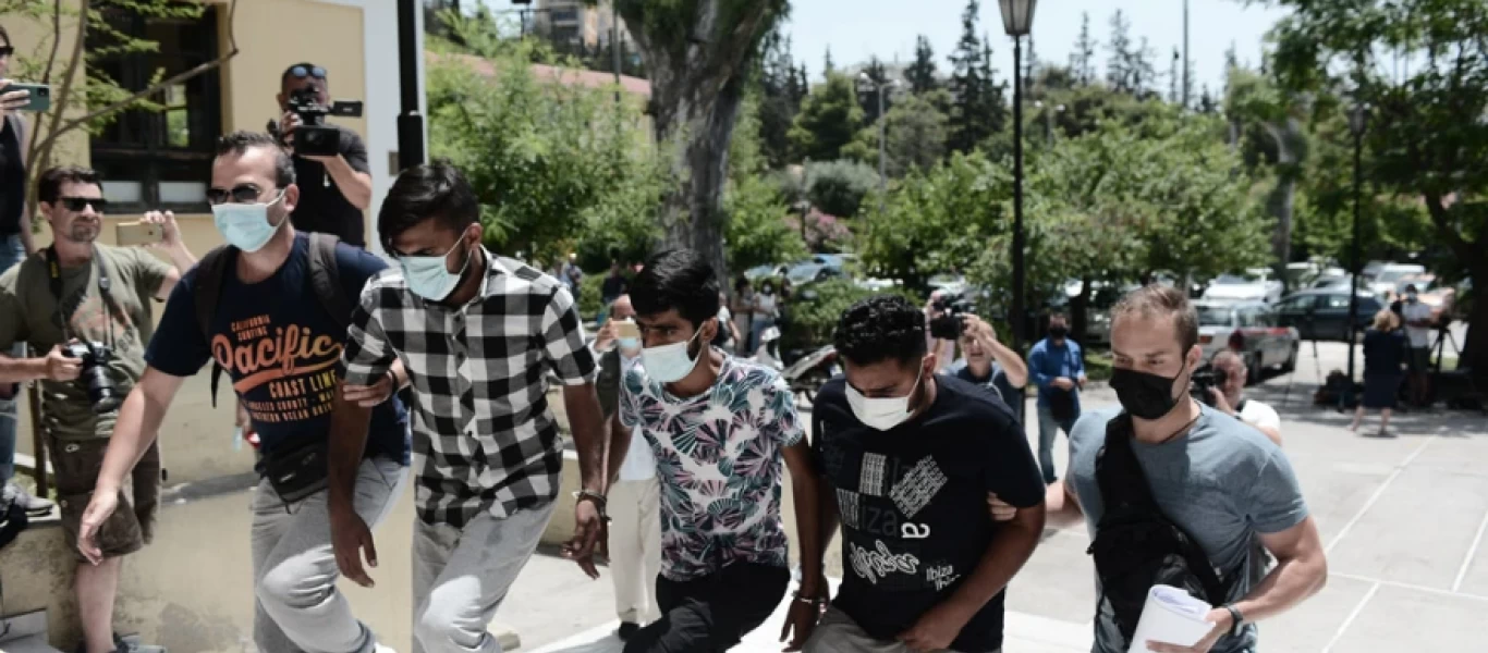 Άγιος Παντελεήμονας: Ο εισαγγελέας άσκησε ποινική δίωξη στους Πακιστανούς που βίασαν έγκυο γυναίκα